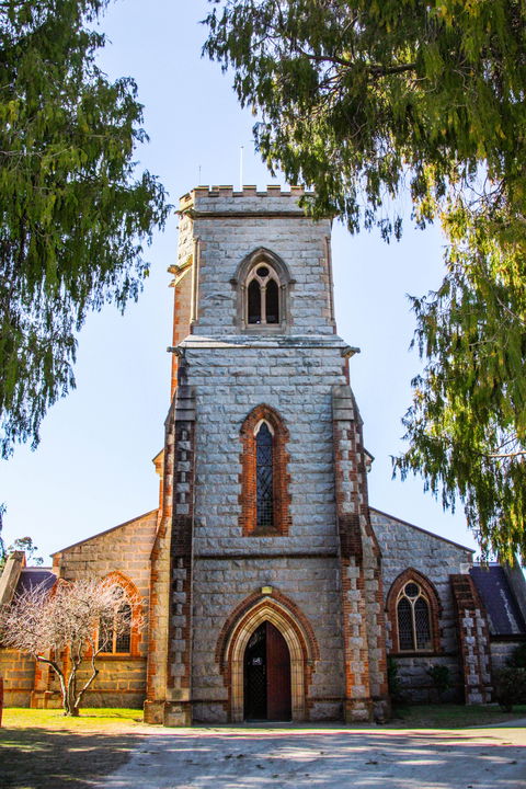 Parish Church Of St Andrew - eAccommodation 1