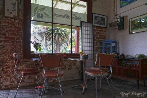 The Olive Branch Prom Country - eAccommodation 0