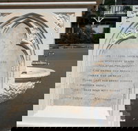Mary Watson Monument Cooktown - eAccommodation