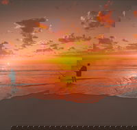 Preston Beach - eAccommodation