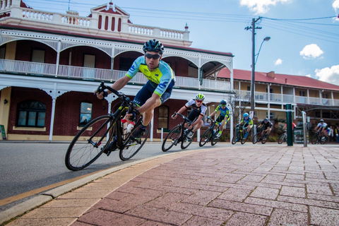 The Heron's Highway - Avon River Cycle Trail - eAccommodation 1