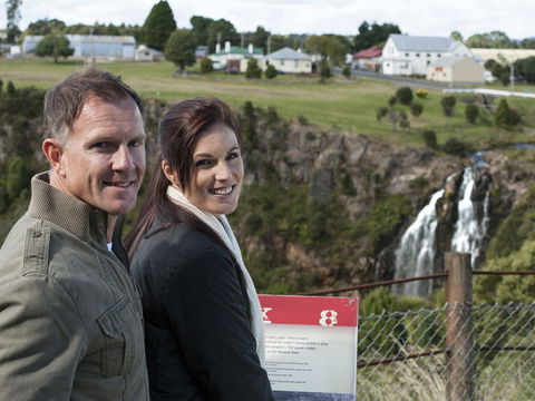 Waratah Falls - eAccommodation 1