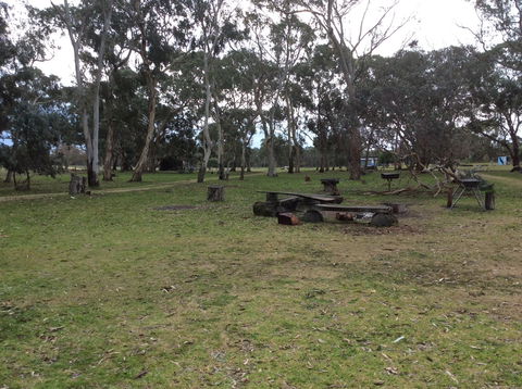 Black Cockatoo Bush Camp - eAccommodation 1