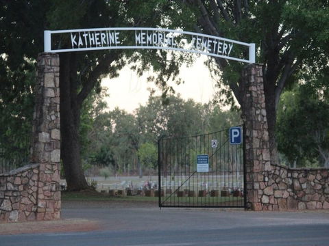 Katherine Cemetery - eAccommodation 1