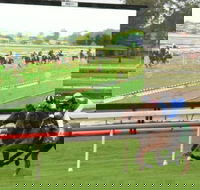 Manning Valley Race Club - eAccommodation