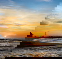 Narrabeen Beach - eAccommodation