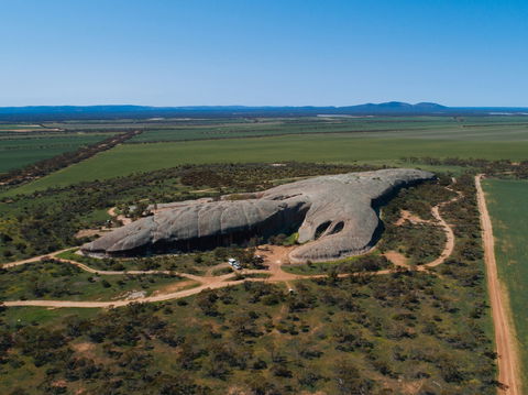 Pildappa Rock - eAccommodation 2