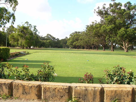 Pinjarra Golf Club - eAccommodation 1
