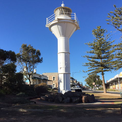 Tipara Lighthouse, Wallaroo - eAccommodation 0