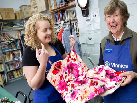 Vinnies On High Street - eAccommodation 0