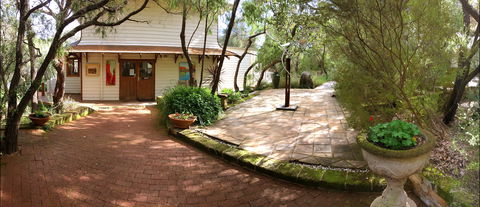 Yallingup Galleries - eAccommodation 0