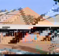 Yulara - eAccommodation