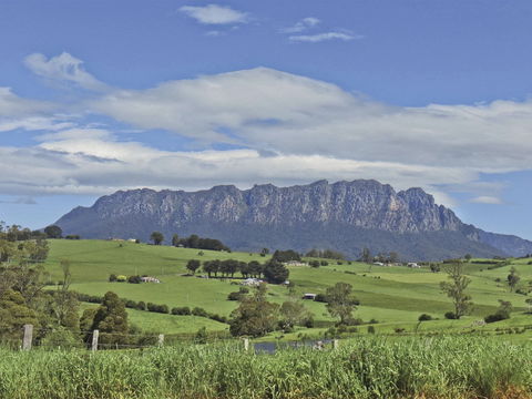 Devonport, Cradle Mountain And The Great Western Tiers - eAccommodation 0