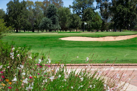 Howlong Golf Resort - eAccommodation 0