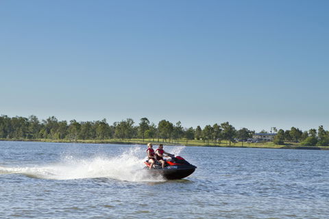 Lake Dyer - eAccommodation 2