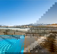 Maccallum Pool - eAccommodation