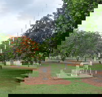Mataranka War Memorial - eAccommodation