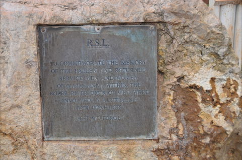 Mataranka War Memorial - eAccommodation 1