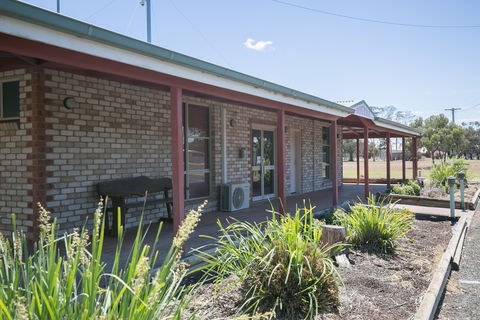 North Bourke Airport - eAccommodation 1