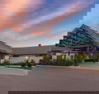 Pacific Dunes Golf Club - eAccommodation