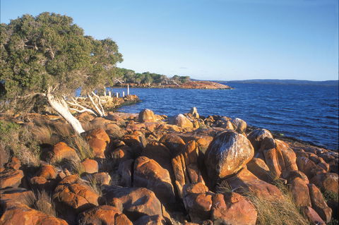 Australia's South West - eAccommodation 1