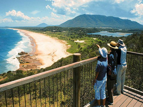 Charles Hamey Lookout - eAccommodation 0
