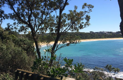 Diamond Beach - eAccommodation 0