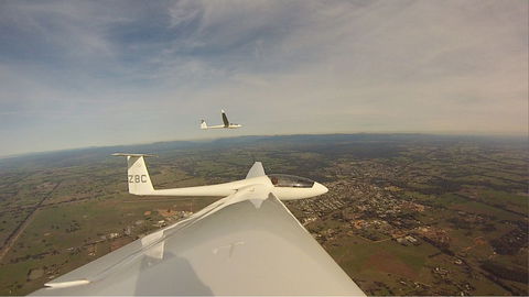 Gliding Over Benalla - eAccommodation 1