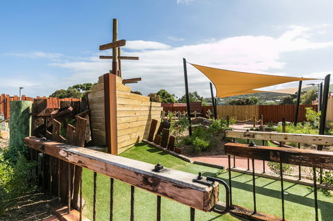 Great Ocean Road Mini Golf - eAccommodation 0