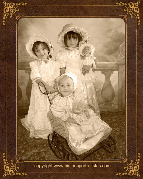 Olde Time Portraits - eAccommodation 0