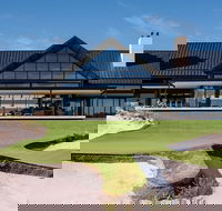 Peninsula Kingswood Country Golf Club - eAccommodation