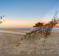 Red Beach - eAccommodation