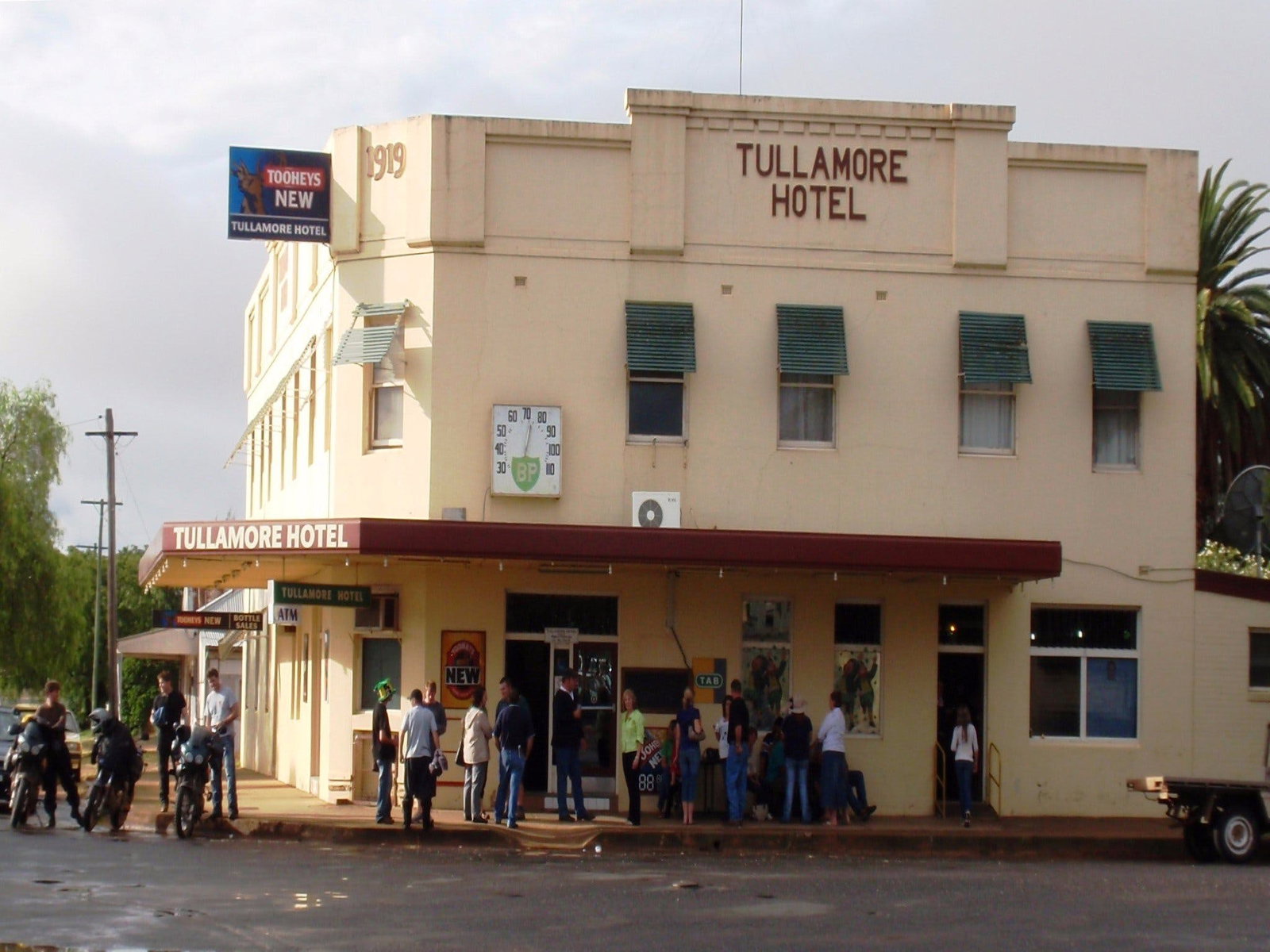 Tullamore NSW eAccommodation