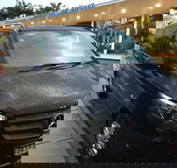 Private Transfer from Sunshine Coast Airport to Noosa for 1 to 7 people