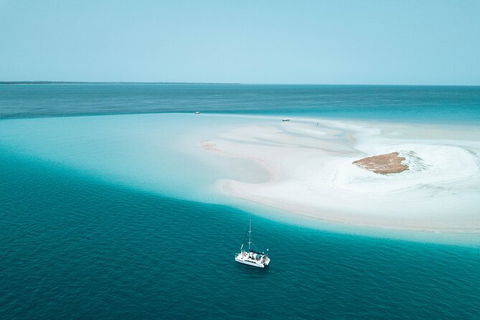 5 Night Bareboat Onboard Cattitude - eAccommodation 1