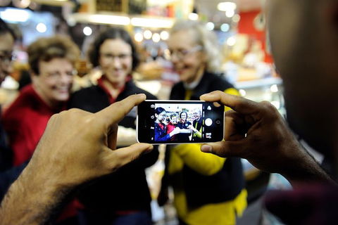 Adelaide Central Market Tour, Picnic, Bikes And City Sights - eAccommodation 4