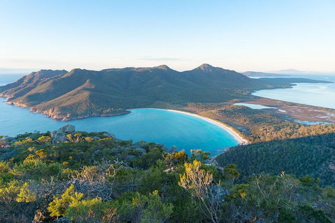 Wineglass Bay Day Tour - eAccommodation 0
