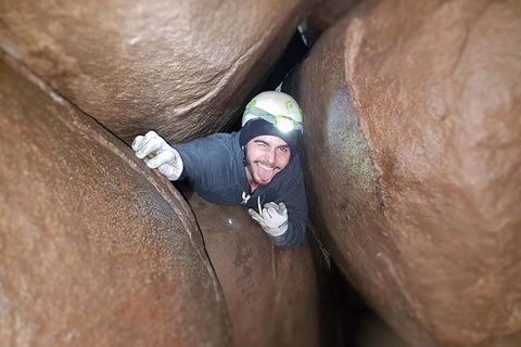 Adventure Caving - eAccommodation 0