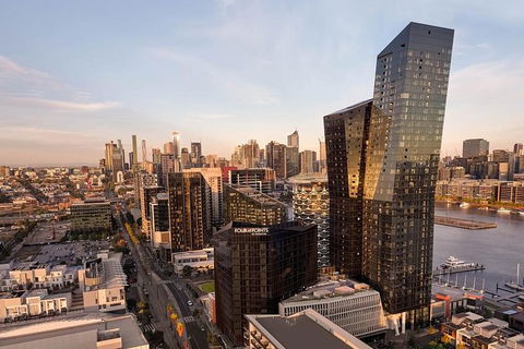 Melbourne Airport Transfers: Melbourne To Melbourne Airport MEL In Luxury Car - eAccommodation 5