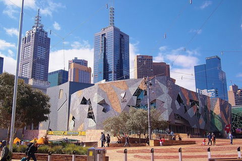 Melbourne Airport Transfers: Melbourne To Melbourne Airport MEL In Luxury Car - eAccommodation 1