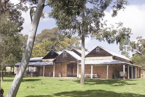 Wineries And Scenic Drive Full Day Tour - eAccommodation 4