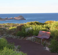 Cape to Cape Track - eAccommodation