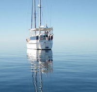 A Whitsunday Luxury Sailing Holiday - eAccommodation