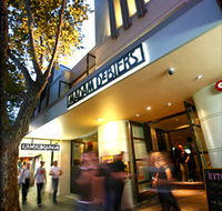 Madam De Biers Hotel Bar - eAccommodation