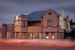 Cross Keys Hotel - eAccommodation 0