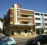 Arts Bar - eAccommodation