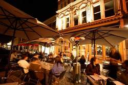 Atomic Bar - eAccommodation 0