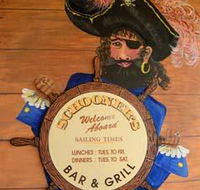 Schooners Bar  Grill - eAccommodation