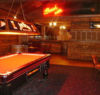 Spurs Saloon - eAccommodation