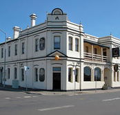 Alexander Hotel - eAccommodation